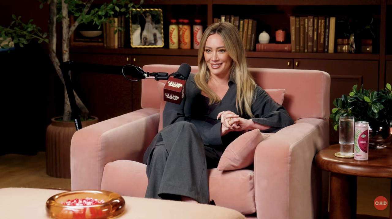 OMG, Hilary Duff Spills All About Her Childhood Feud With Lindsay Lohan